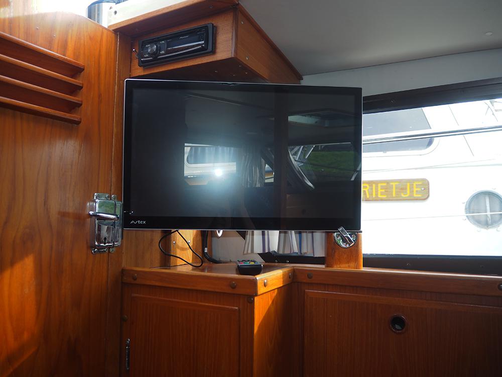 Fore ship, Accommodation